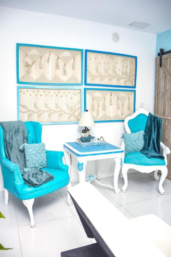 Miami Boho Beach Place Hialeah Exterior photo